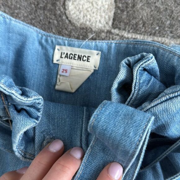 L'AGENCE Hillary Paperbag Denim Shorts, 25 - Picture 6 of 6